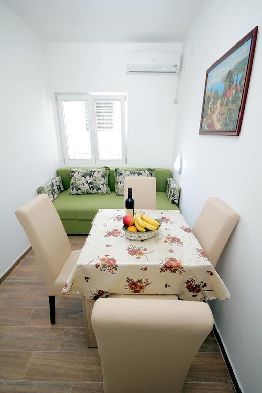 Apartments Centar Сутоморе Экстерьер фото